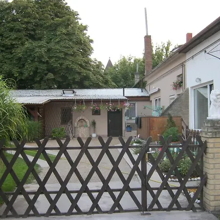 アパート Kitti Balatonboglár